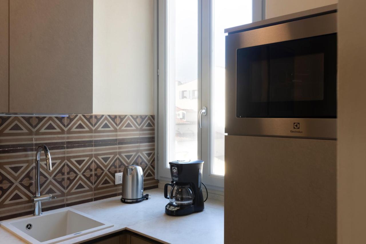 Fossi Elegant Apartment Florens Exteriör bild